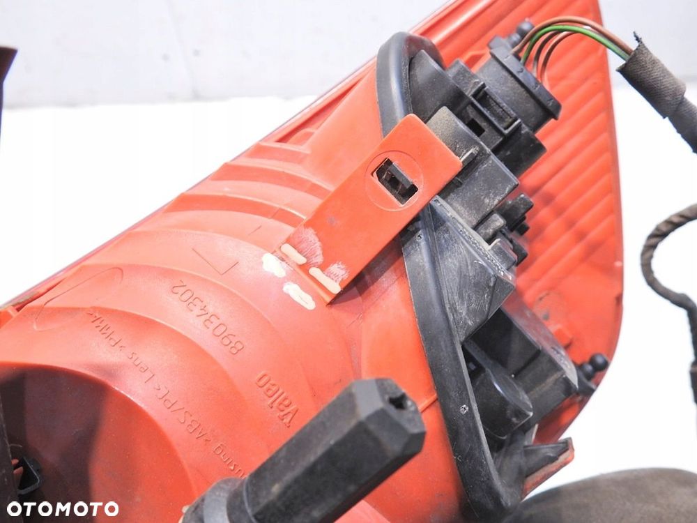LAMPA LEWA TYLNA TYŁ AUDI A6 C6 AVANT 89034302 - 5
