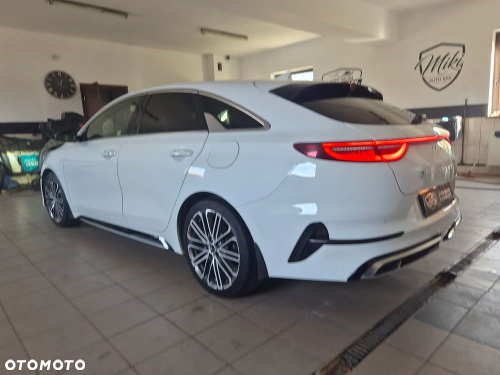 Kia ProCeed 1.5 T-GDI GT Line DCT - 11