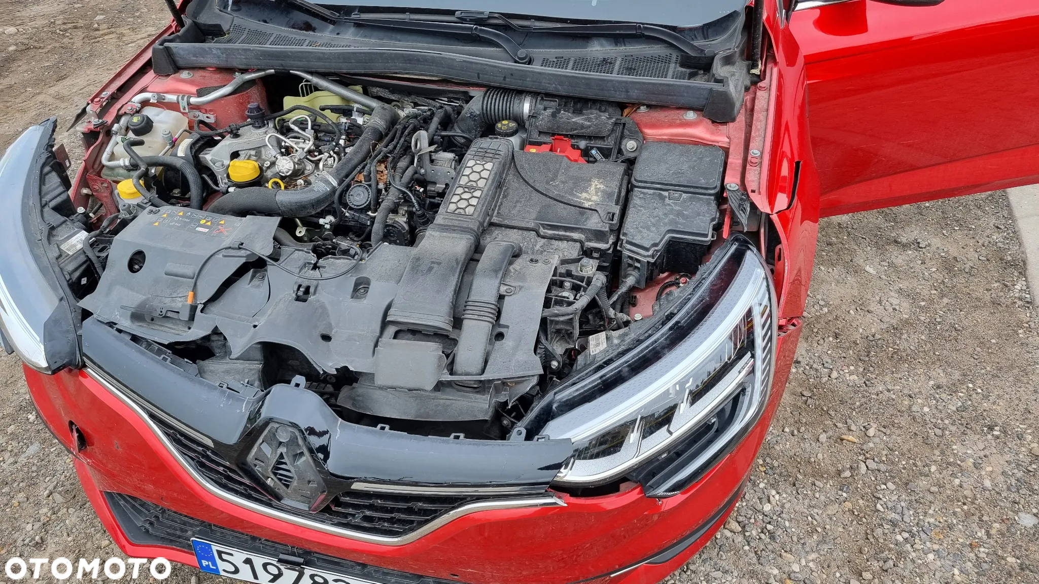 Renault Megane Grandtour TCe 140 GPF BUSINESS EDITION - 30