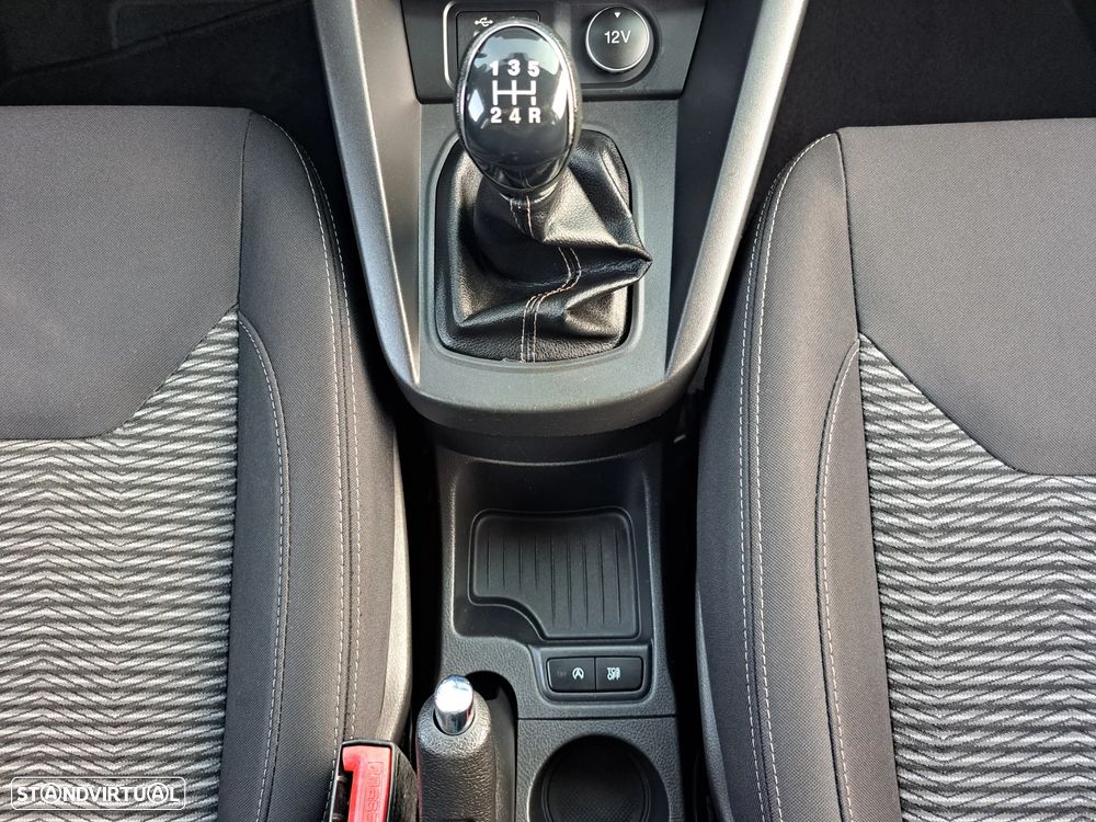Ford KA+ - 24