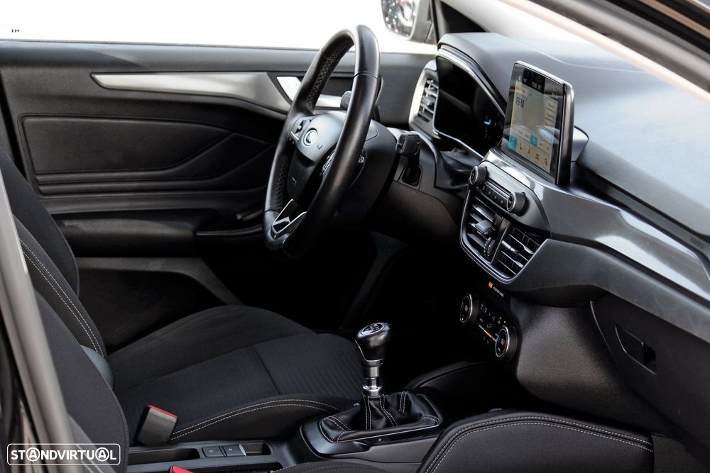 Ford Focus SW 1.5 TDCi EcoBlue Titanium - 18