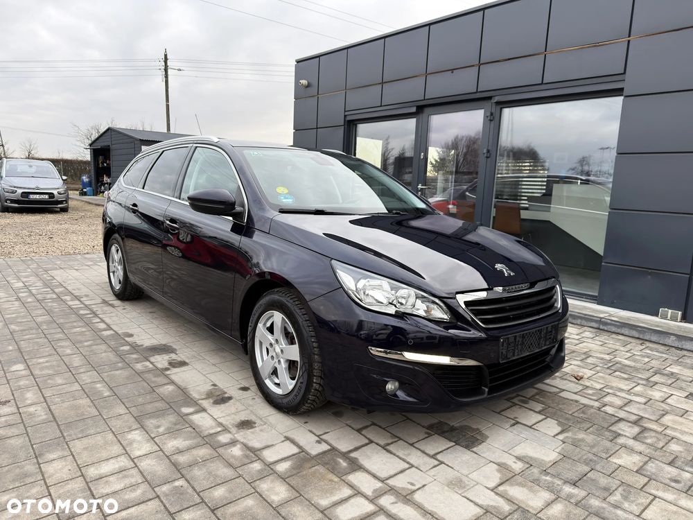 Peugeot 308 1.6 BlueHDi Allure S&S - 10