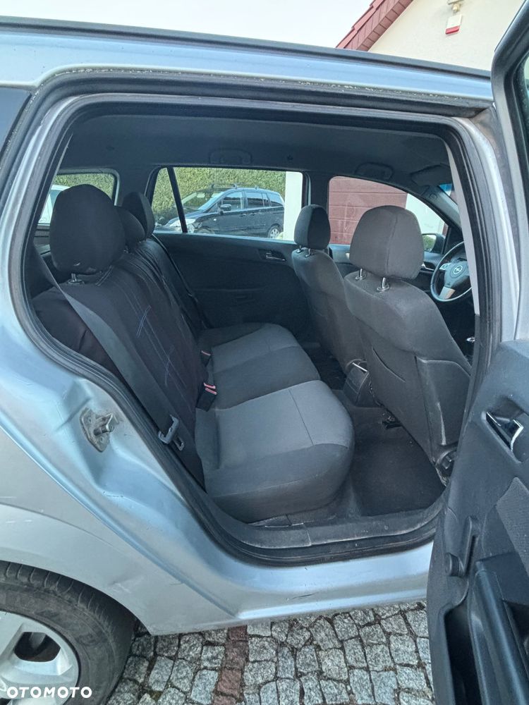 Opel Astra 1.9 CDTI Caravan DPF Edition - 16