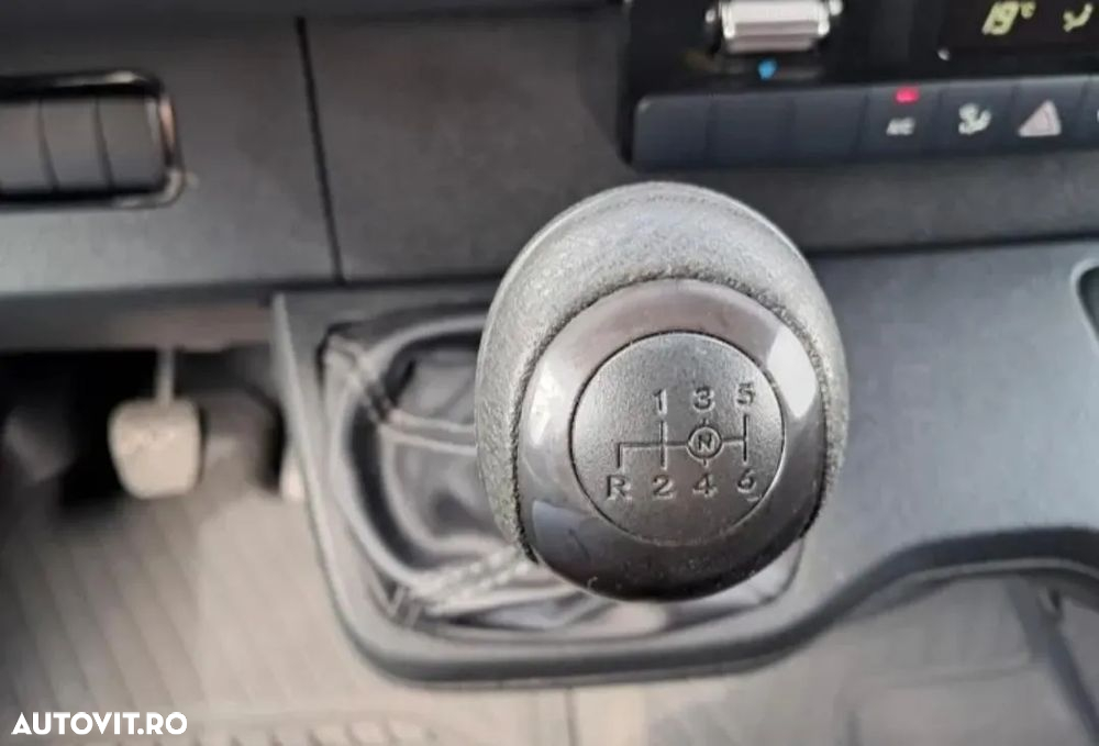 Mercedes-Benz Sprinter 316D - 12