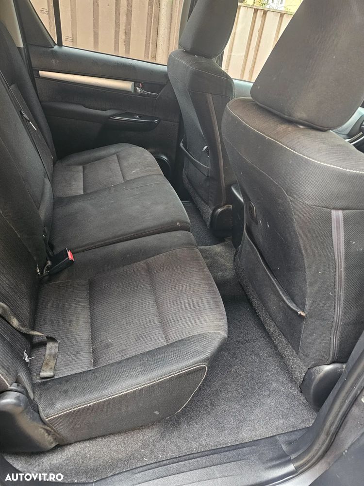 Toyota Hilux 2.4D 150CP 4x4 Double Cab AT Style - 5