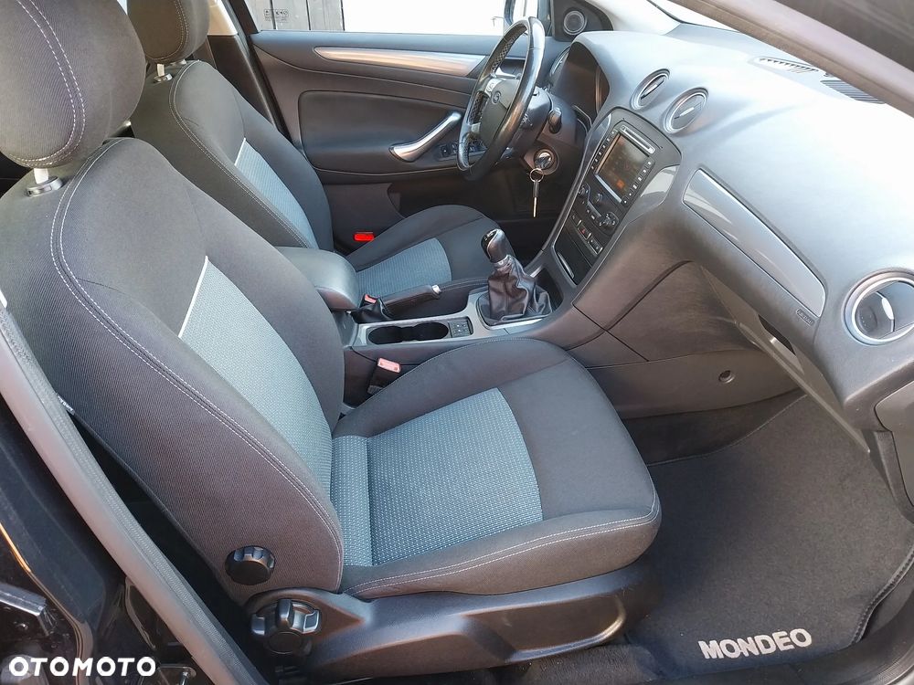 Ford Mondeo 2.0 Trend X - 7