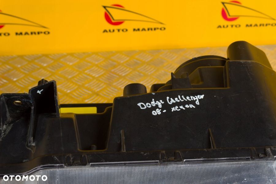 DODGE CHALLENGER 2008- REFLEKTOR LAMPA XENON L USA - 5