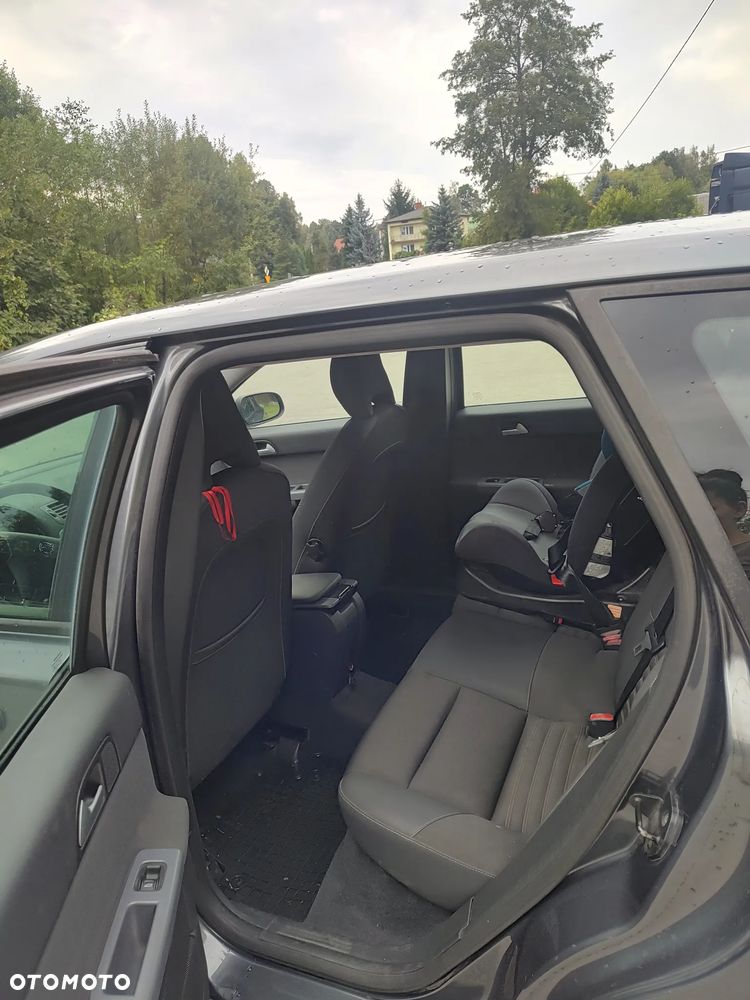 Volvo V50 2.0D - 7