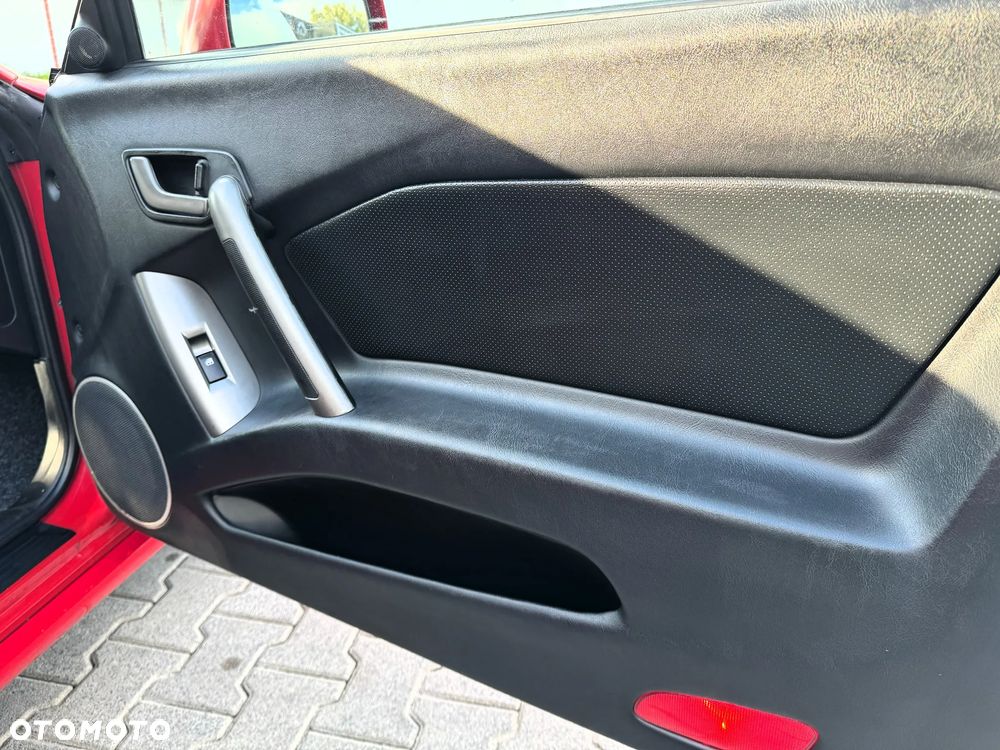Hyundai Coupe 2.7 V6 GLS - 19