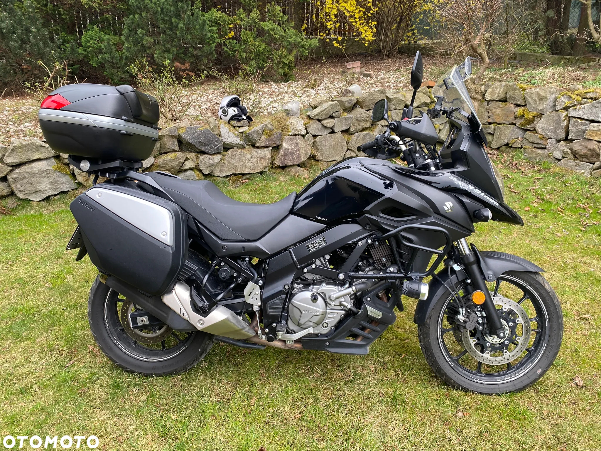 Suzuki V-STROM - 9