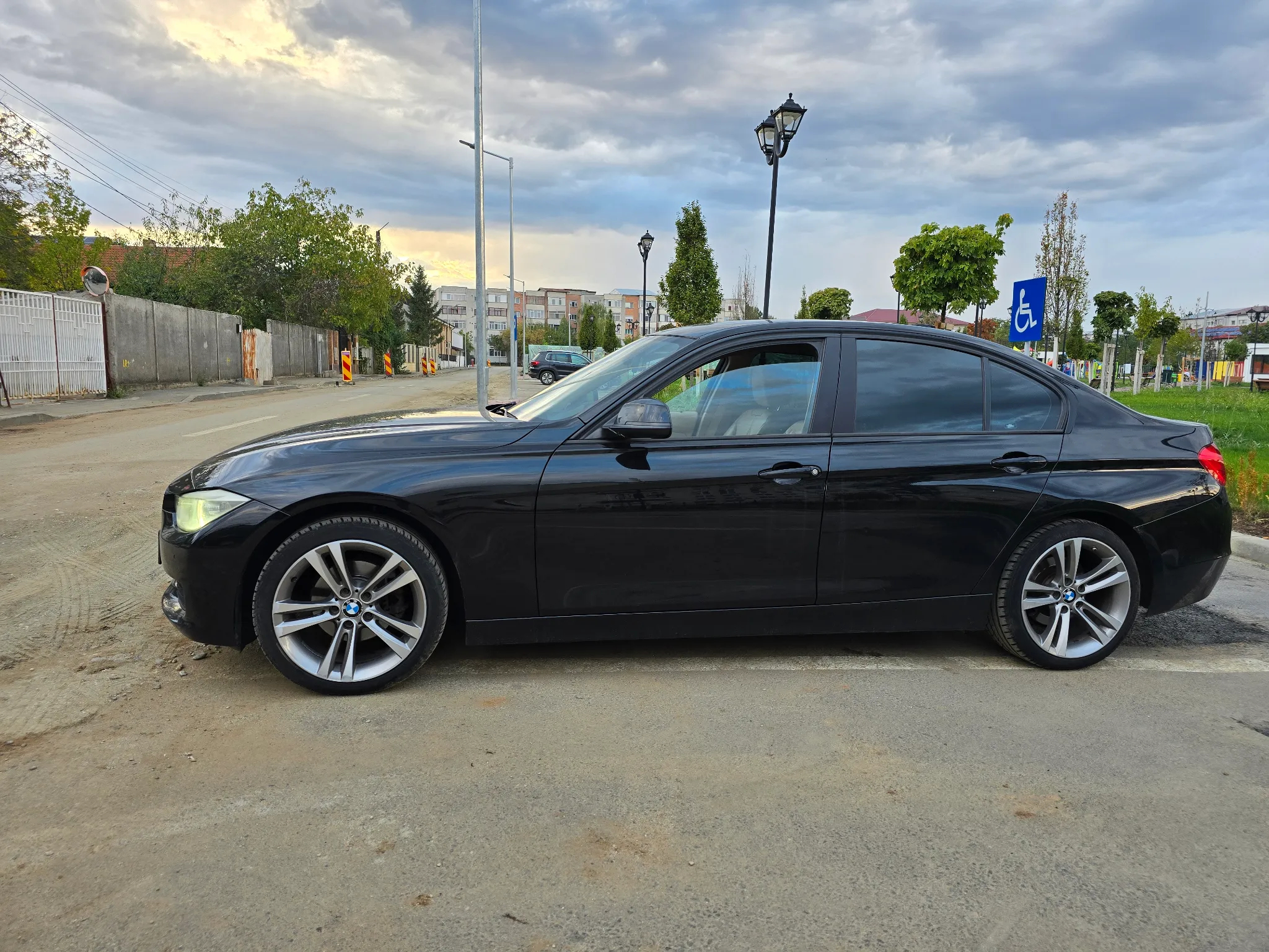 BMW Seria 3 320d Efficient Dynamic Edition Aut. - 8