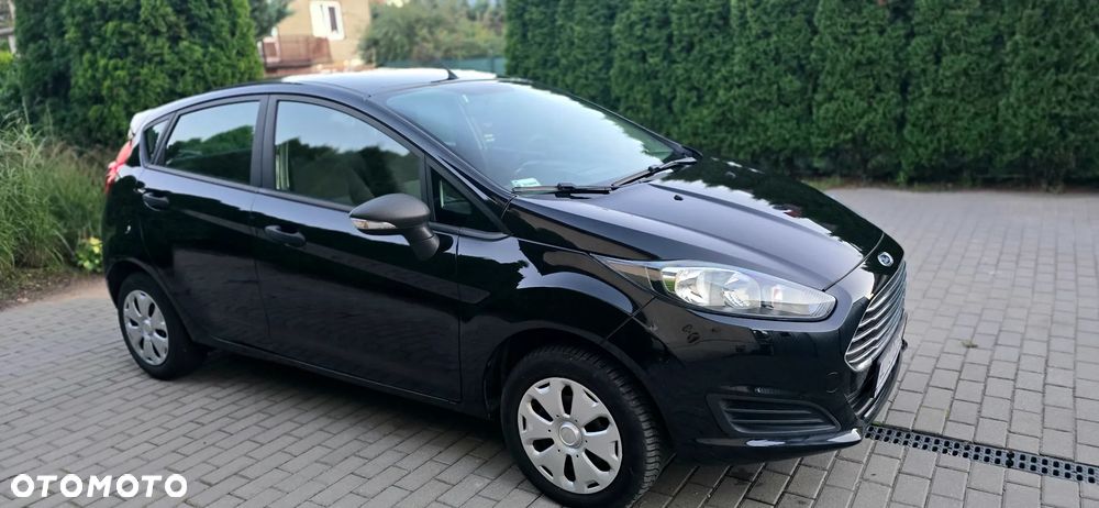 Ford Fiesta - 17