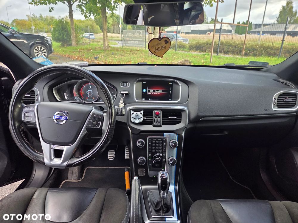 Volvo V40 D2 Drive-E R-Design Kinetic - 8