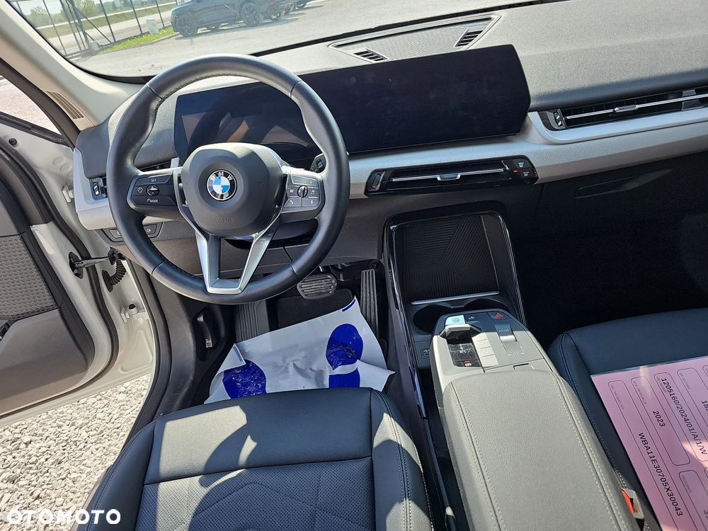 BMW X1 sDrive18i xLine - 11