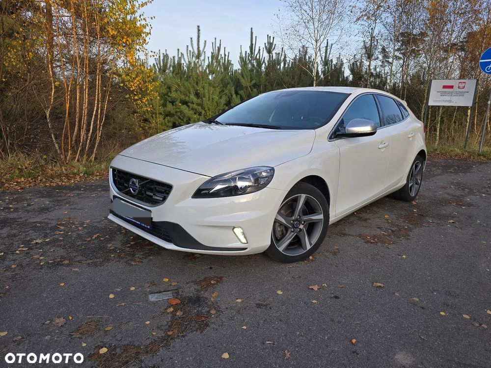 Volvo V40 D3 R Design - 2