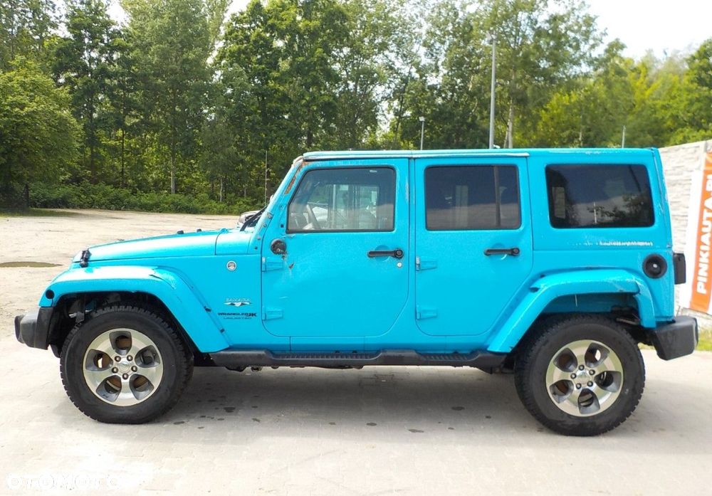 Jeep Wrangler 2.8 CRD Unlim Sahara - 9