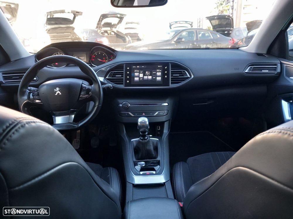 Peugeot 308 SW 2.0 HDi Active - 15
