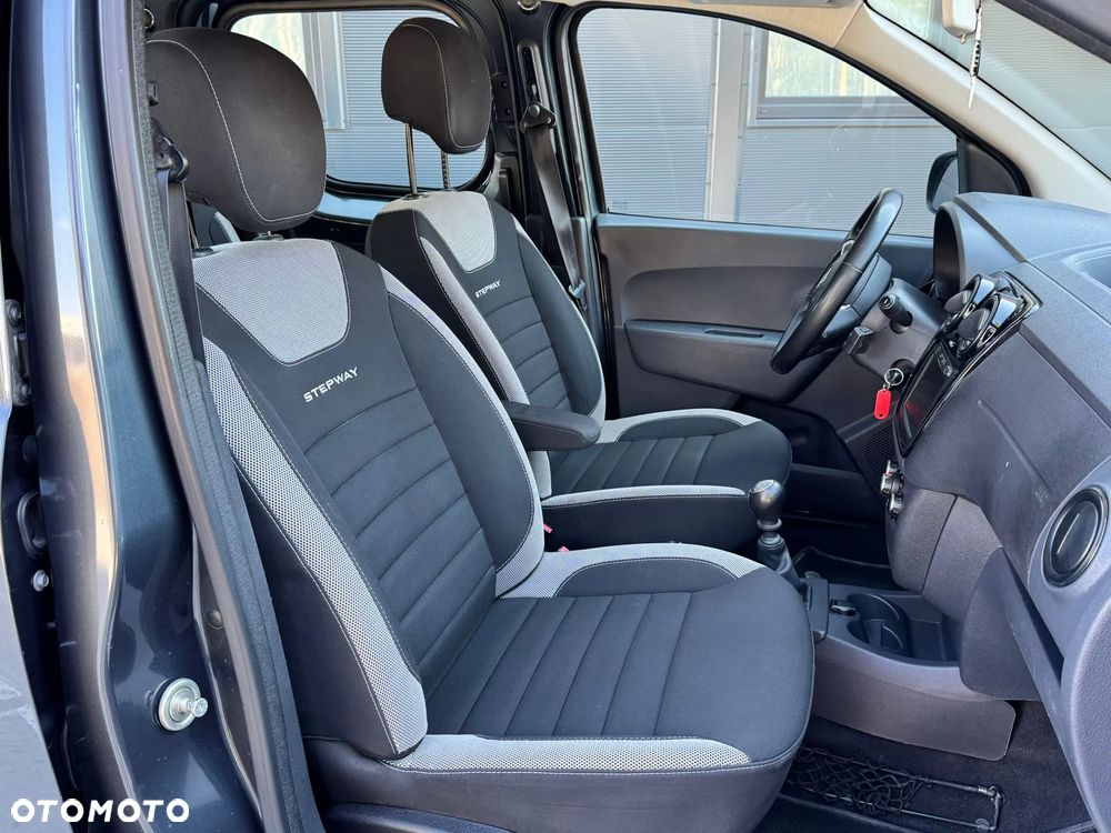 Dacia Dokker 1.5 dCi Stepway - 12
