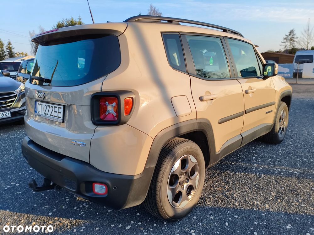 Jeep Renegade 1.6 E-TorQ Longitude FWD - 8