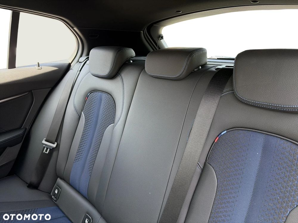 BMW Seria 1 118i M Sport - 16