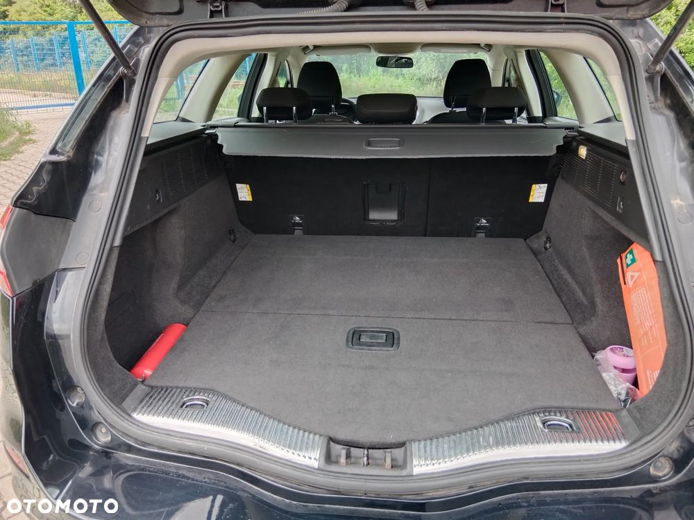 Ford Mondeo - 14