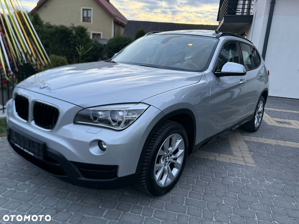 BMW X1 sDrive18d Sport Line - 16