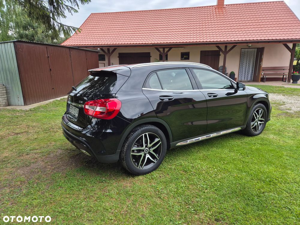 Mercedes-Benz GLA 200 (CDI) d 7G-DCT AMG Line - 5