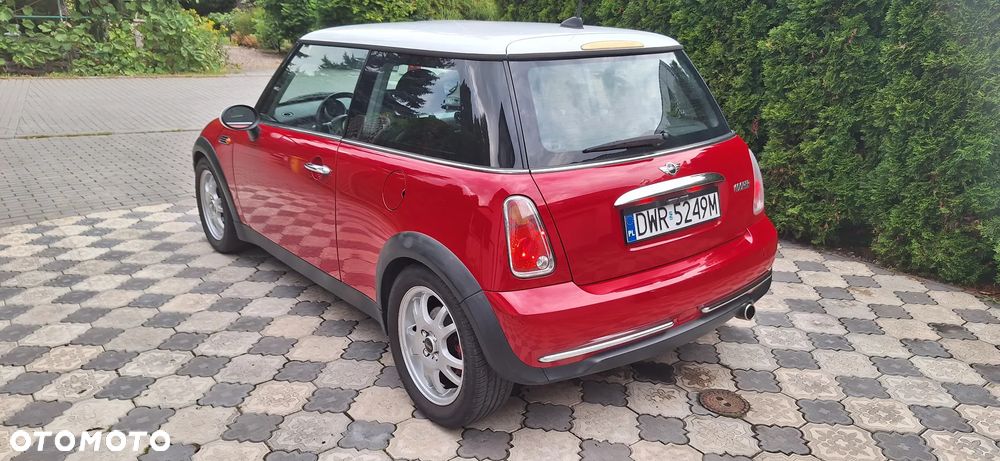 MINI Cooper Standard - 3