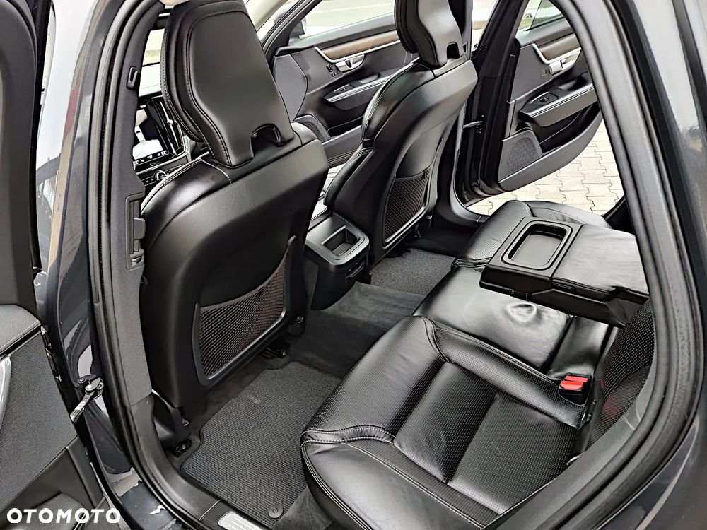 Volvo V90 Cross Country D5 AWD Geartronic Pro - 26