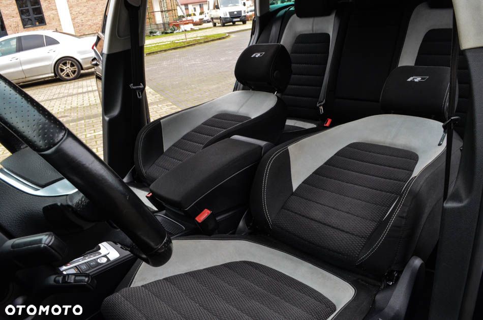 Volkswagen Passat - 35