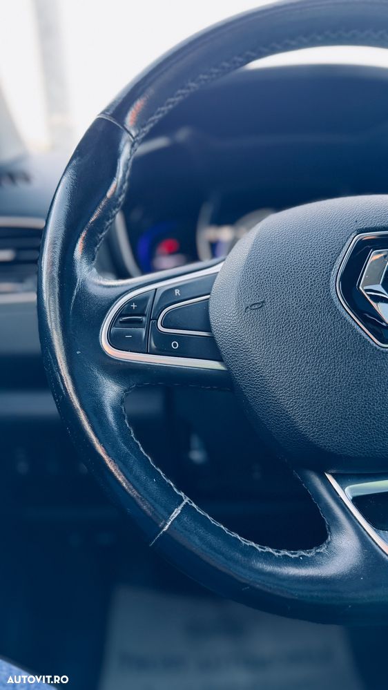 Renault Koleos ENERGY dCi 175 X-tronic 4WD INTENS - 11