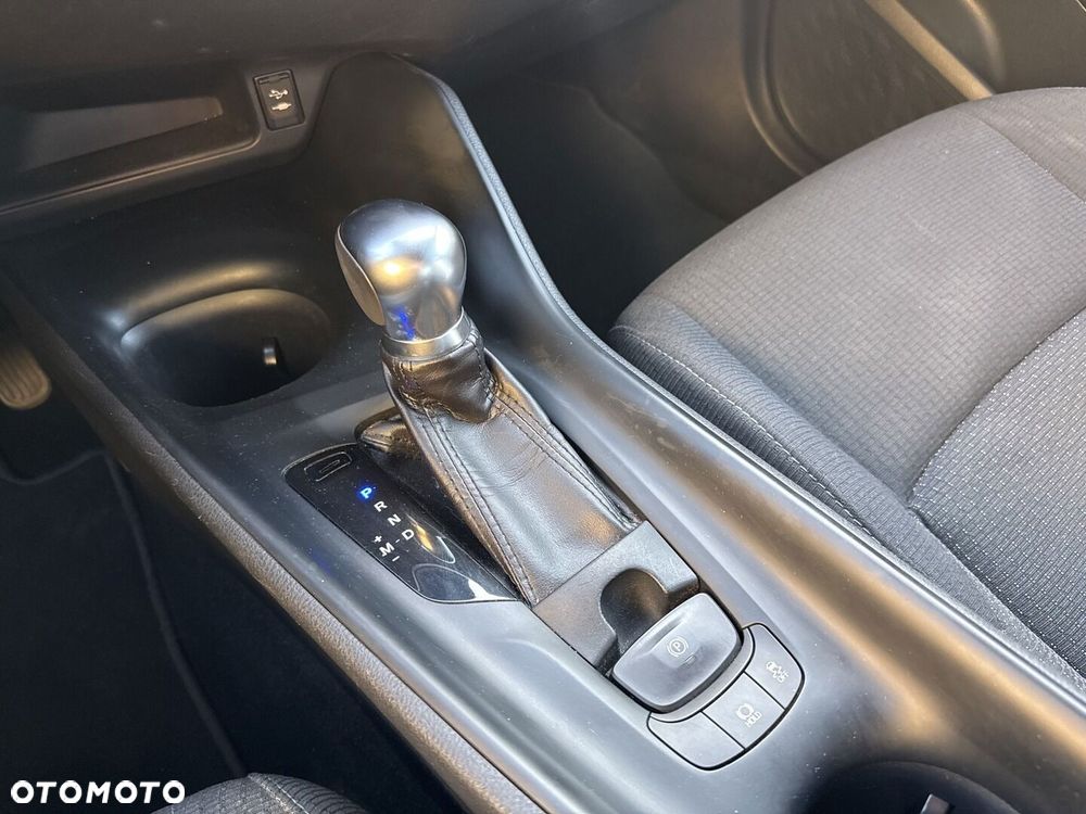 Toyota C-HR 1.2 T Premium CVT - 21