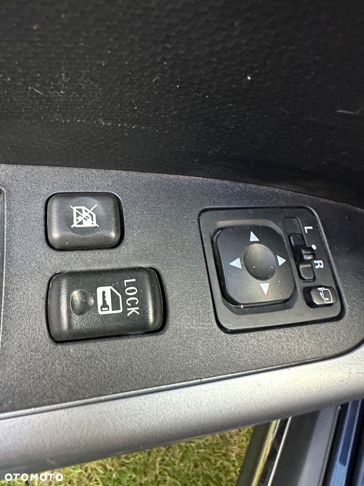 Mitsubishi Outlander - 18