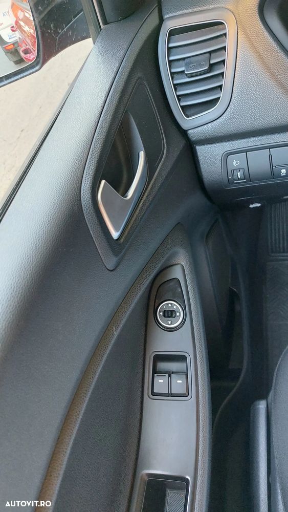 Hyundai i20 - 11
