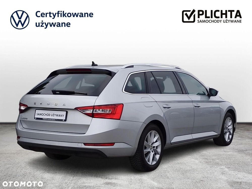 Skoda Superb 2.0 TDI SCR Ambition DSG - 6