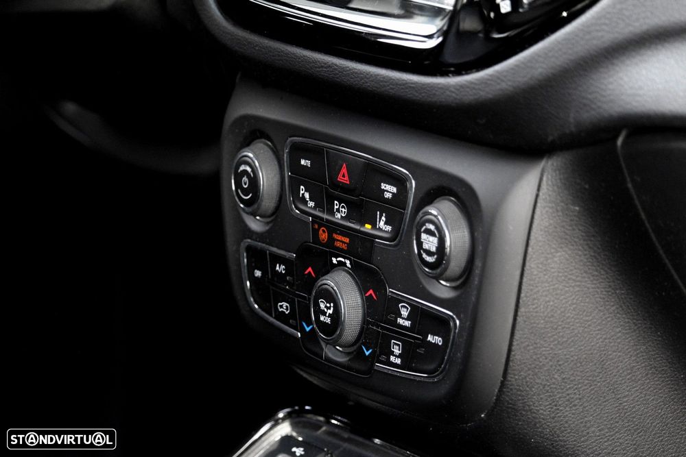 Jeep Compass 1.6 M-Jet Limited - 22