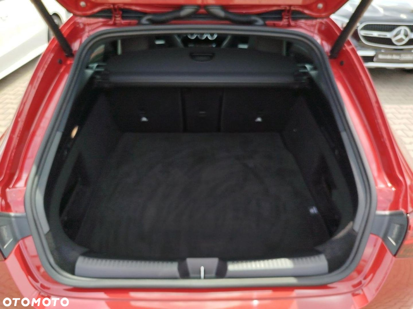 Mercedes-Benz CLA - 10