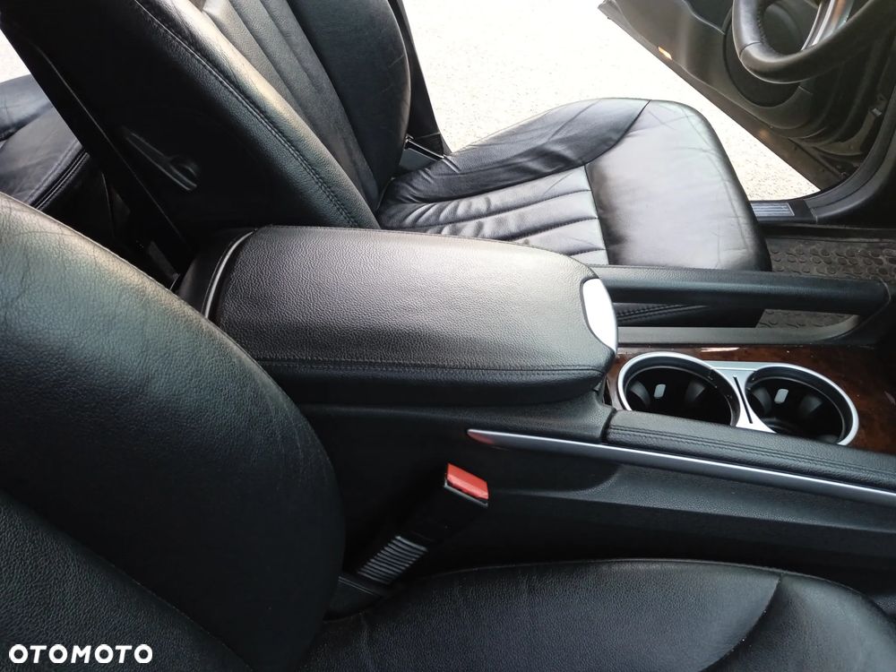 Mercedes-Benz ML 320 CDI 4Matic 7G-TRONIC - 12