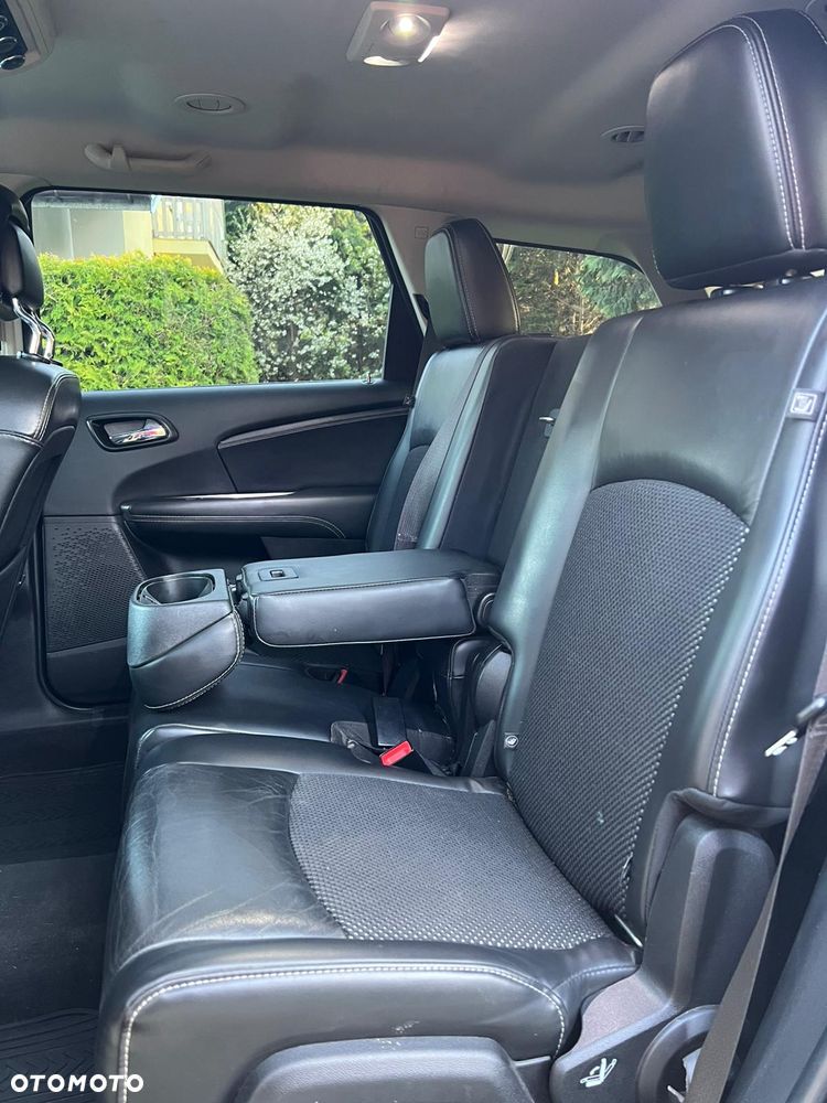 Dodge Journey - 9