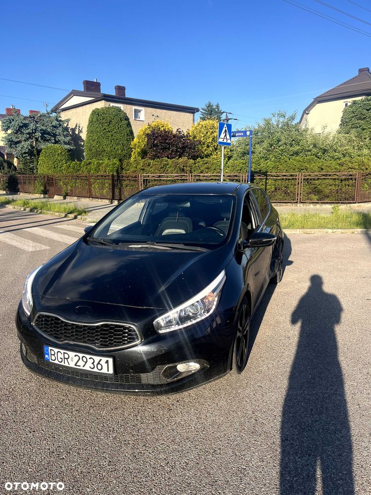 Kia Ceed - 4