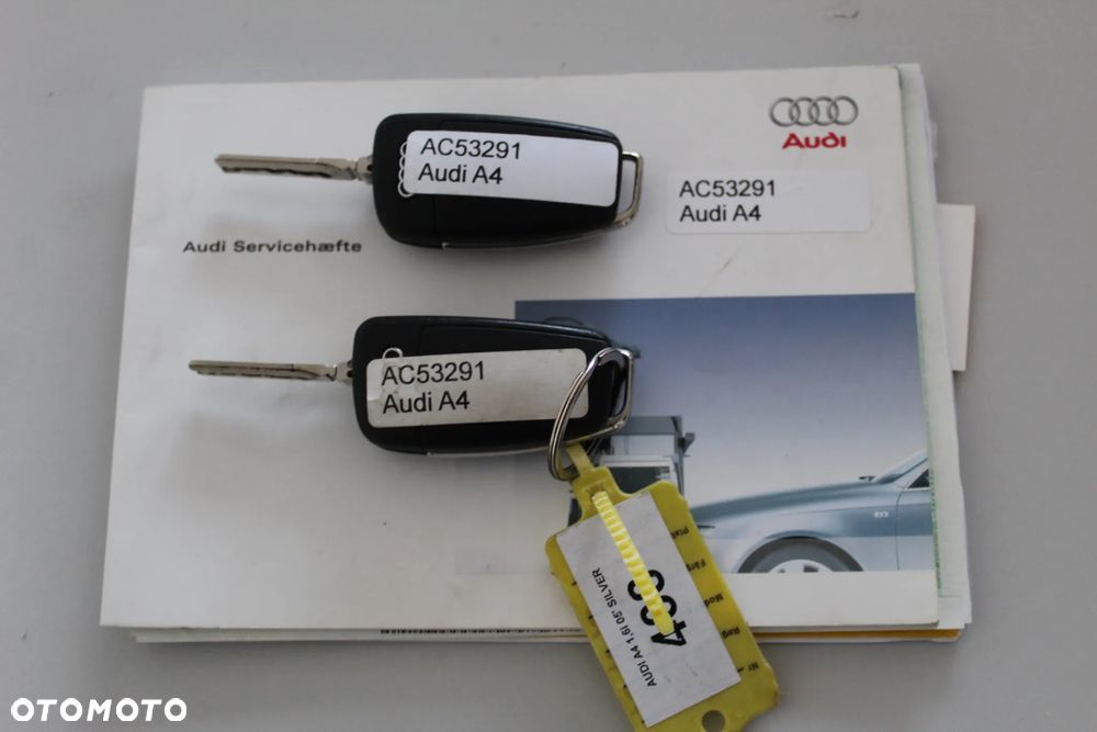 Audi A4 Limousine - 23