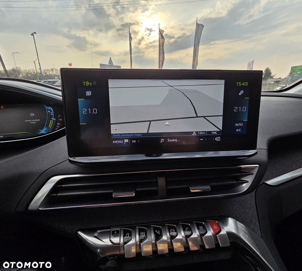 Peugeot 3008 1.6 PureTech Hybrid PHEV Allure Pack S&S EAT8 - 29