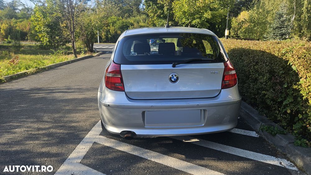 BMW Seria 1 116i - 12