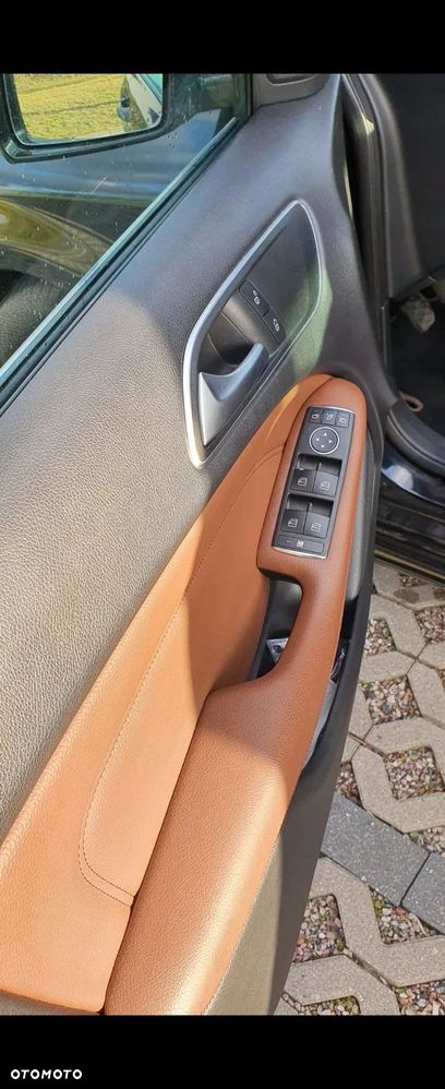 Mercedes-Benz Klasa B 180 CDI (BlueEFFICIENCY) - 5