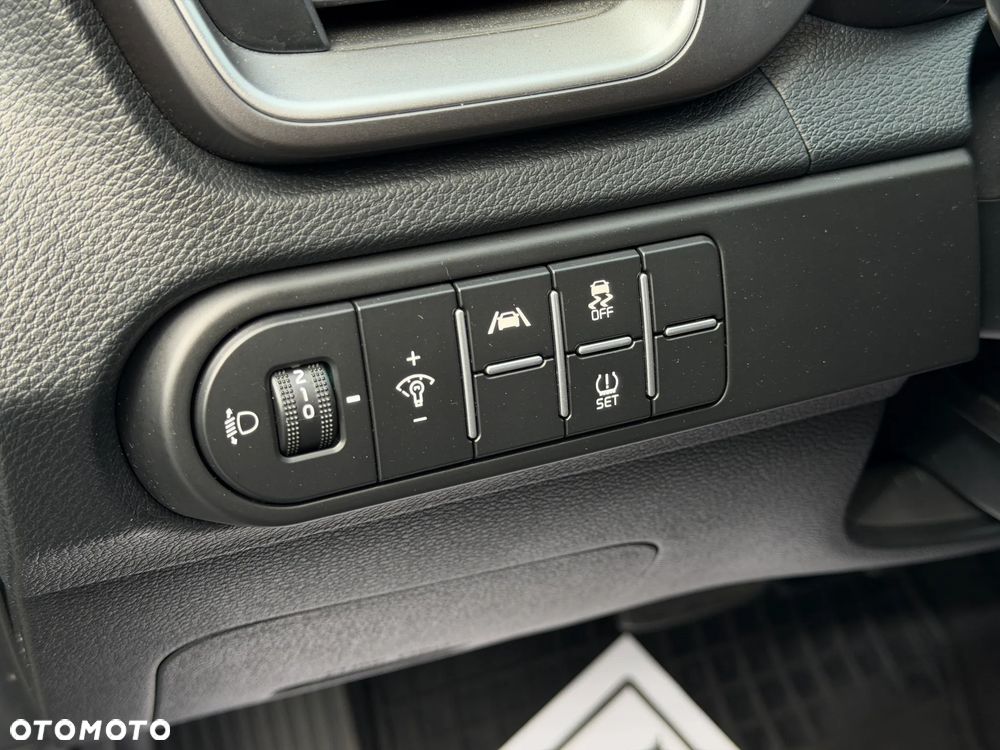 Kia Ceed 1.5 T-GDI M DCT - 14