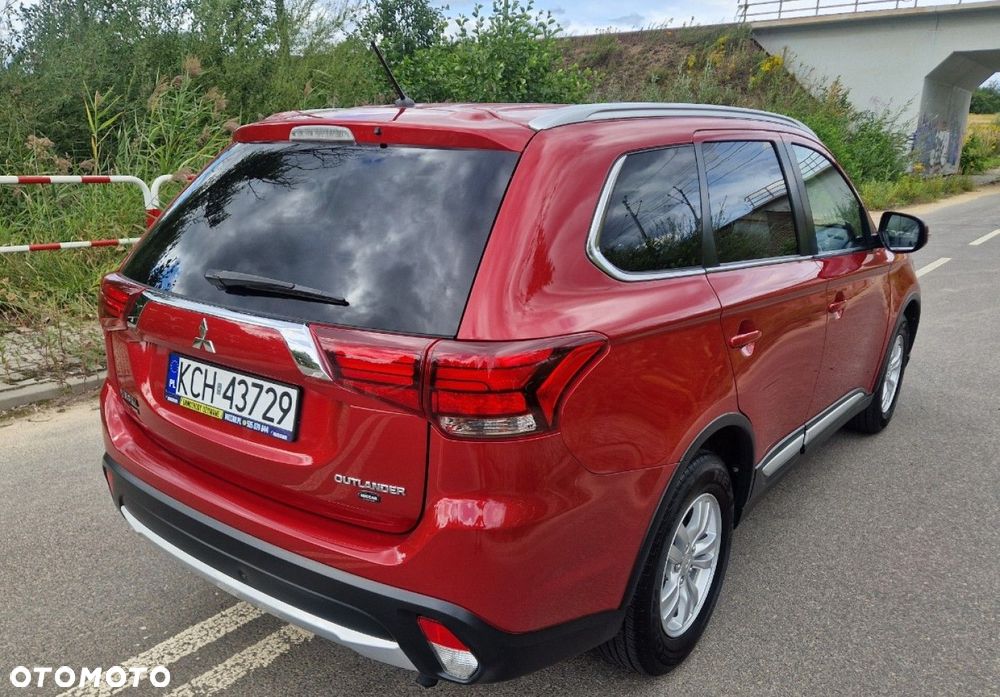Mitsubishi Outlander 2.0 2WD SUV-Star - 8