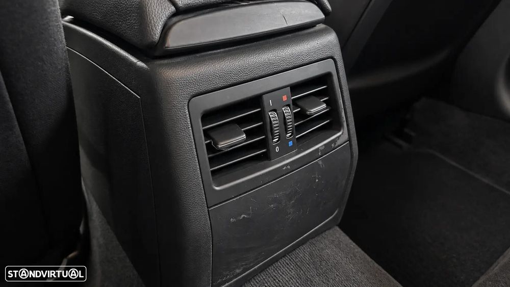 BMW 318 d Navigation - 38