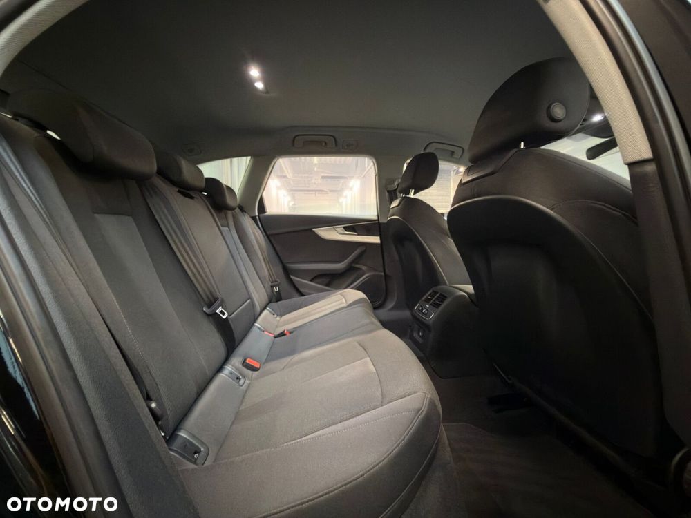 Audi A4 Avant 40 TFSI mHEV Advanced S tronic - 25