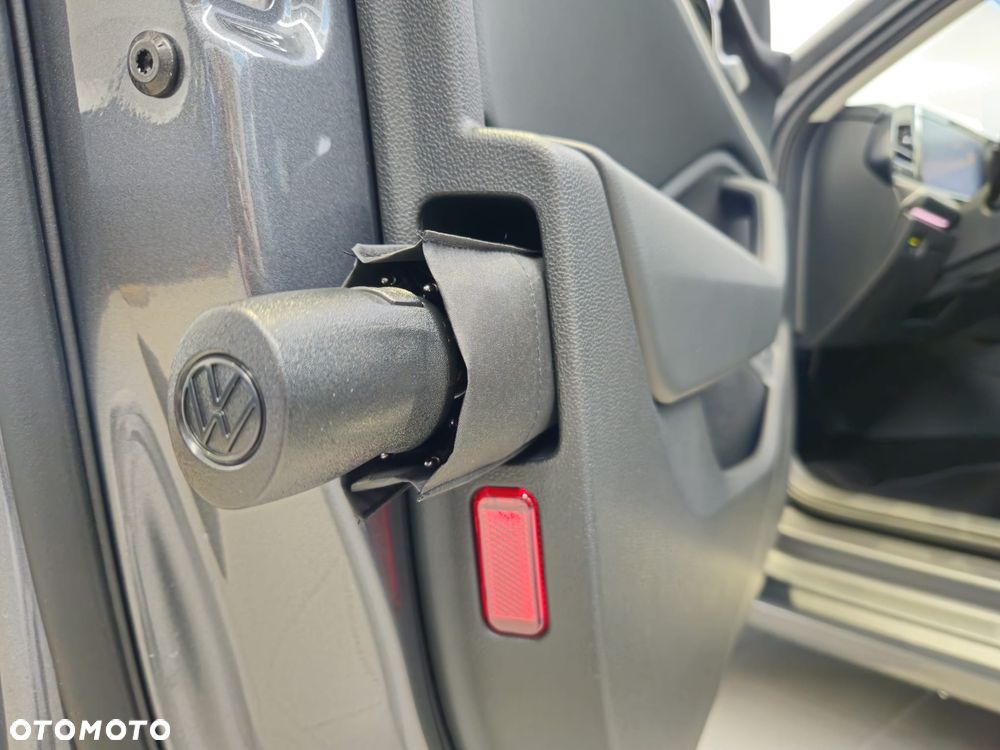 Volkswagen Passat - 30