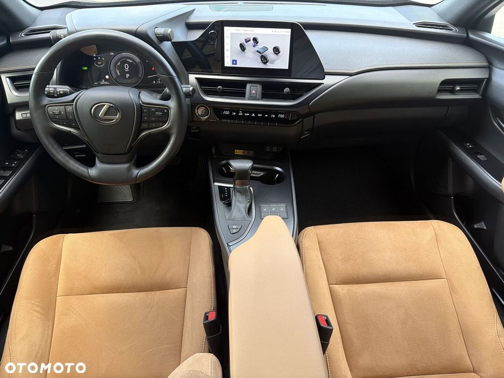 Lexus UX 250h GPF Business 2WD - 15